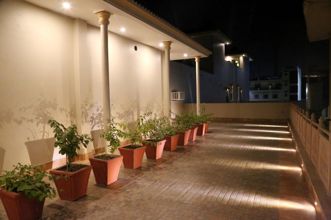 Vijaigarh Kothi - Heritage Boutique Varanasi Luaran gambar