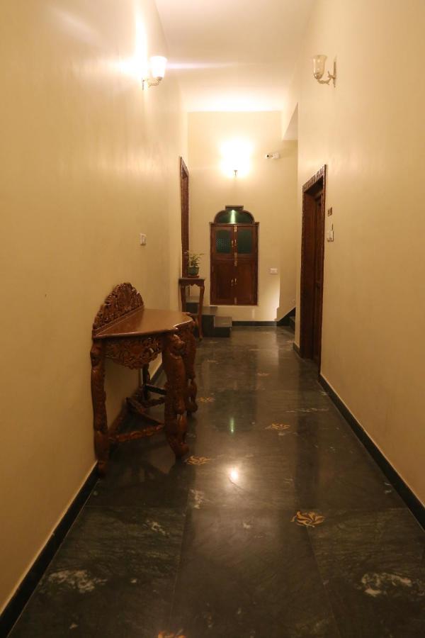 Vijaigarh Kothi - Heritage Boutique Varanasi Luaran gambar