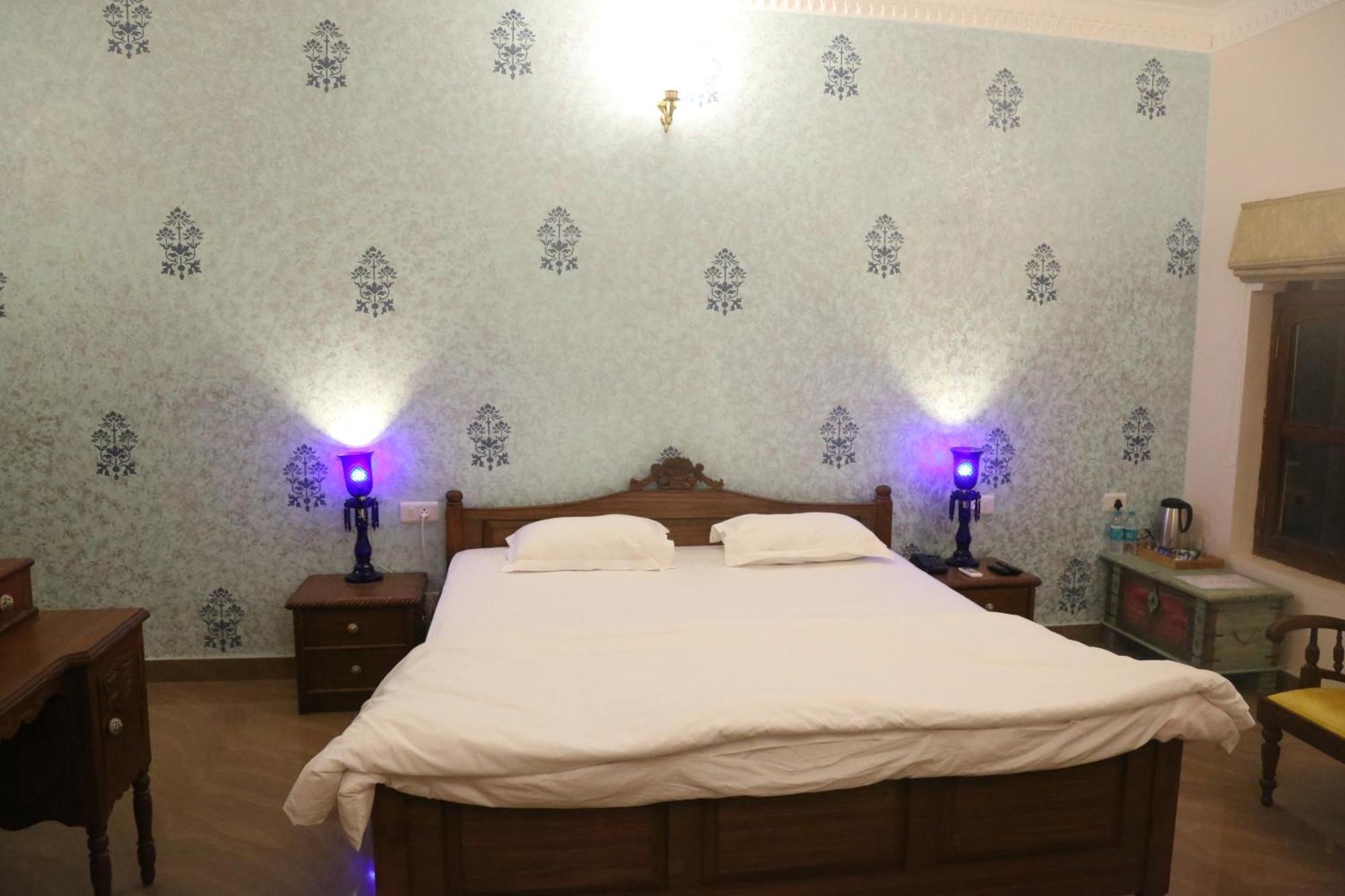 Vijaigarh Kothi - Heritage Boutique Varanasi Luaran gambar