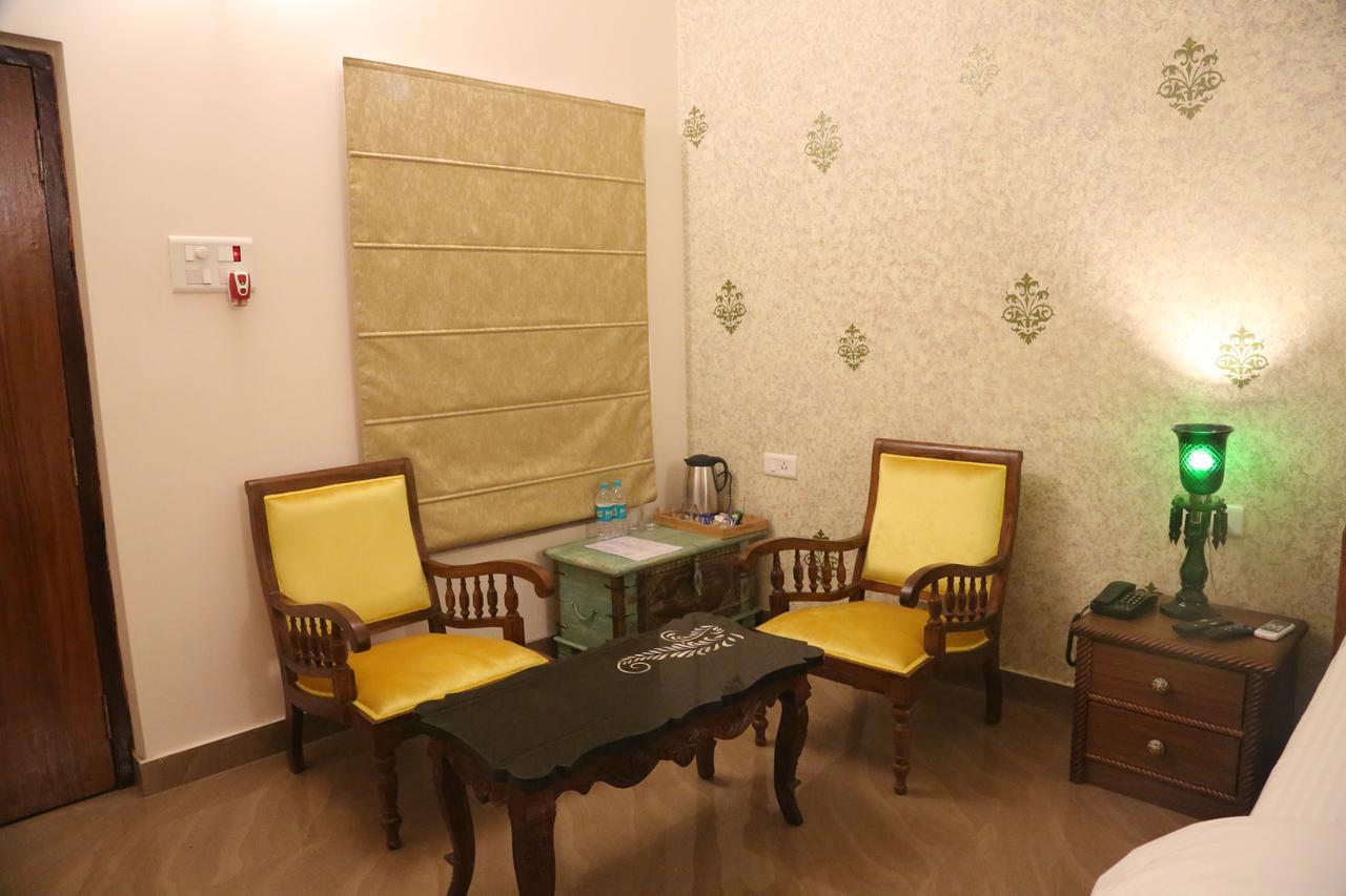 Vijaigarh Kothi - Heritage Boutique Varanasi Luaran gambar