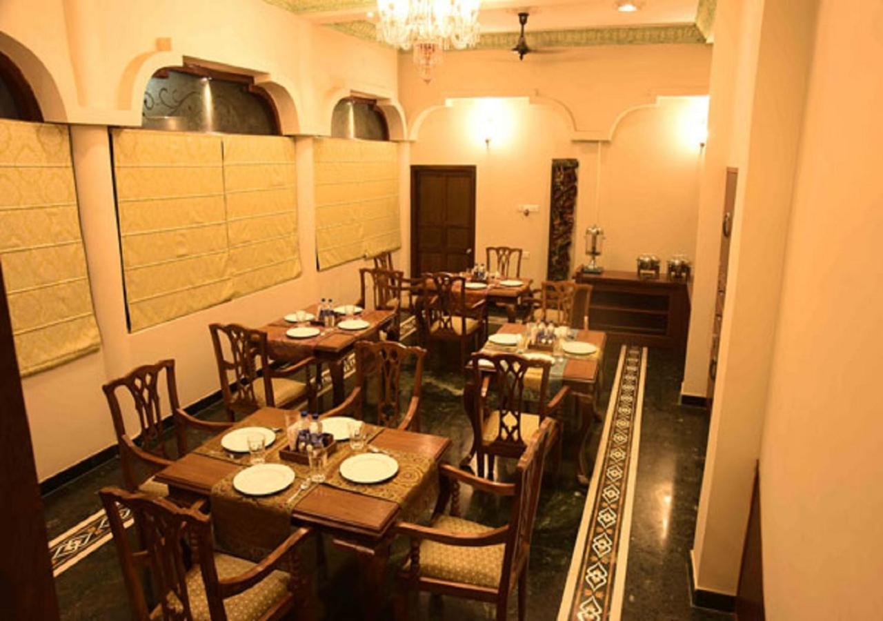 Vijaigarh Kothi - Heritage Boutique Varanasi Luaran gambar